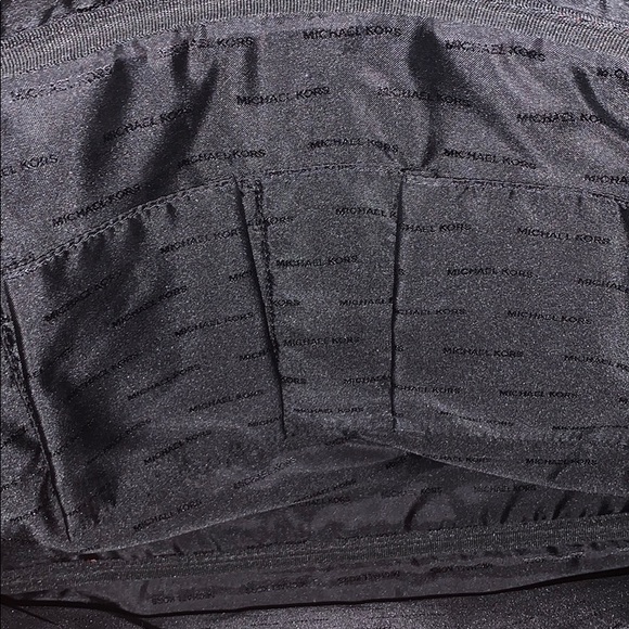 Red Michael Kors Mail Carrier - Picture 4 of 5